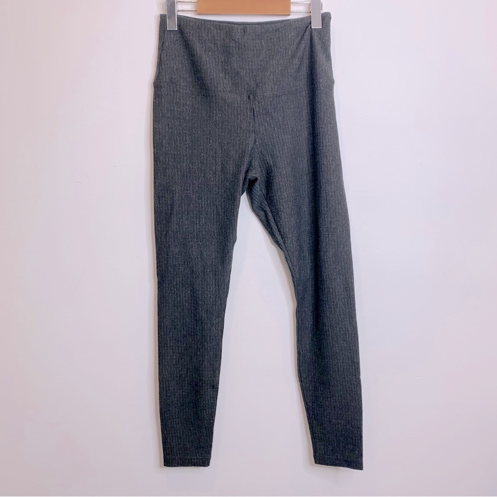 Lysse Grey Ribbed Leggings